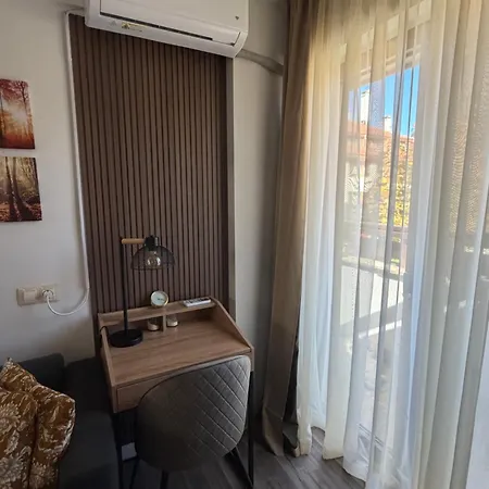 Luxury Studio1 In Friends