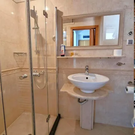 Luxury Studio1 In Friends * بانسكو